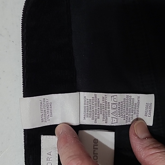 Liz Claiborne Audra black corduroy pants size 12 - Picture 7 of 9